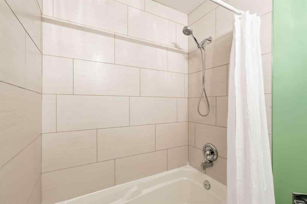 MLS® A2253056 - 43 Macewan Glen Road NW in MacEwan Glen Calgary, Residential