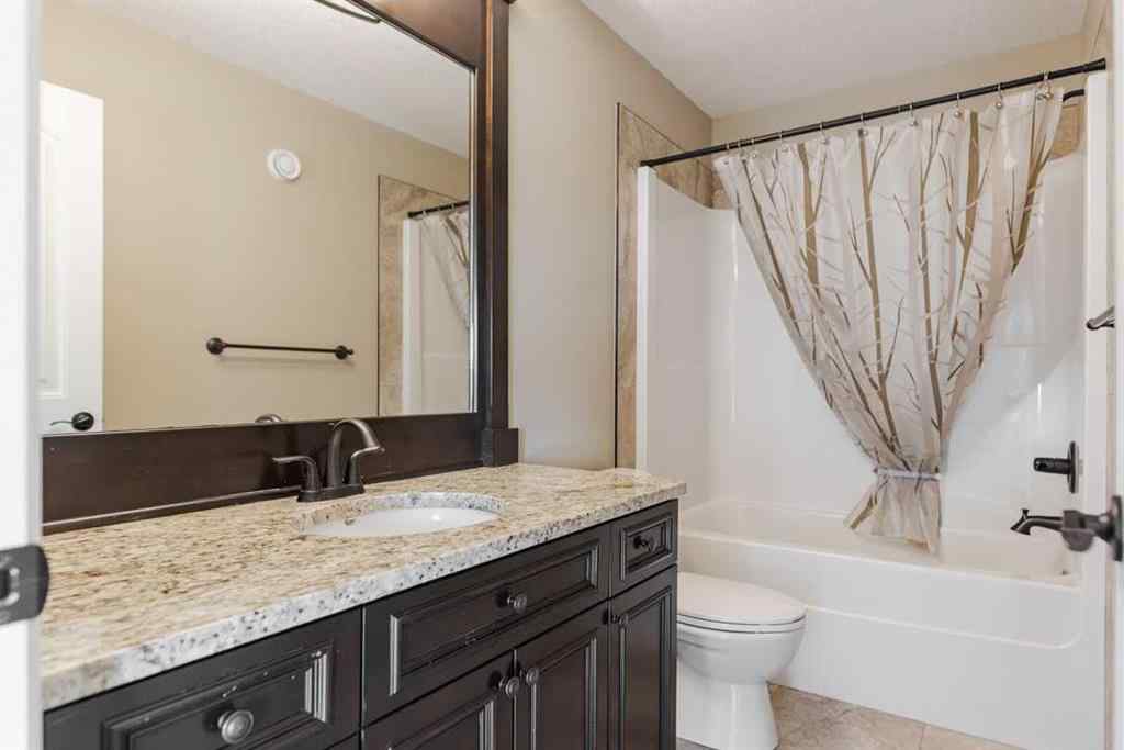 MLS® A2253059 - 689 Heritage Drive  in Parsons North Fort McMurray, Residential