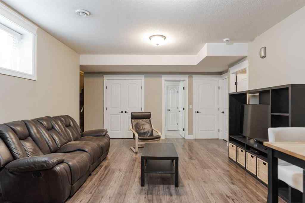 MLS® A2253059 - 689 Heritage Drive  in Parsons North Fort McMurray, Residential