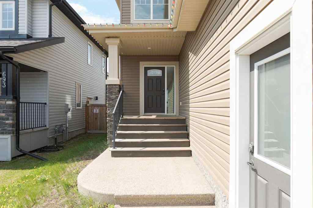 MLS® A2253059 - 689 Heritage Drive  in Parsons North Fort McMurray, Residential