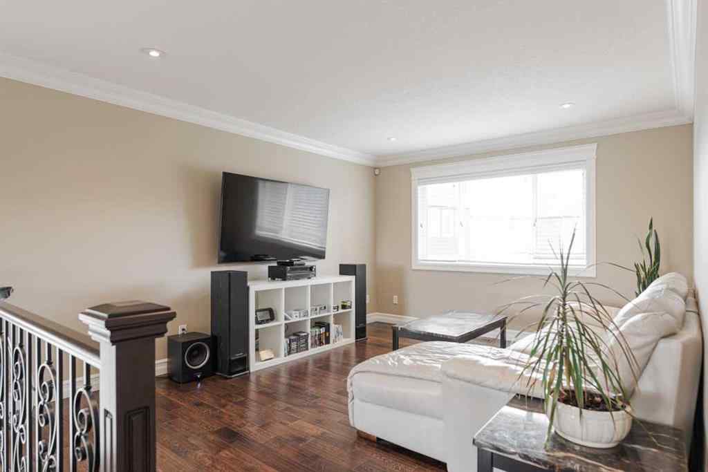 MLS® A2253059 - 689 Heritage Drive  in Parsons North Fort McMurray, Residential