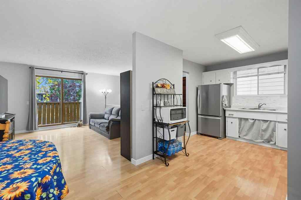 MLS® A2253062 - 1137 Berkley Drive NW in Beddington Heights Calgary, Residential