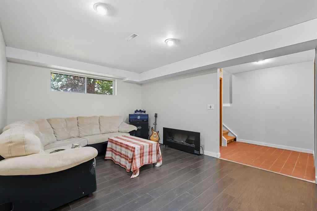 MLS® A2253062 - 1137 Berkley Drive NW in Beddington Heights Calgary, Residential