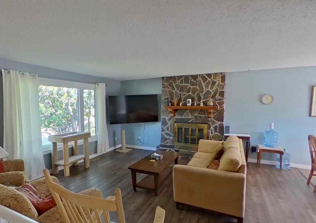 MLS® A2253064 - 5415 46 Street  in NONE Valleyview, Residential
