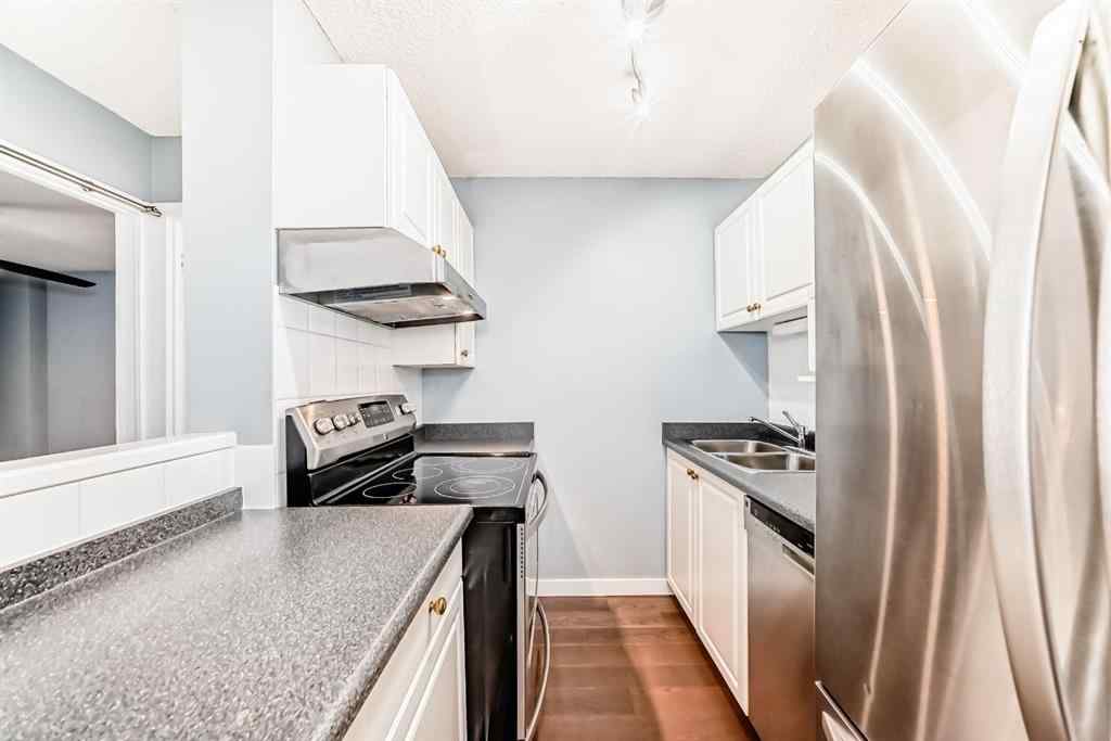 MLS® A2253071 - Unit #401 317 14 Avenue SW in Beltline Calgary, Residential