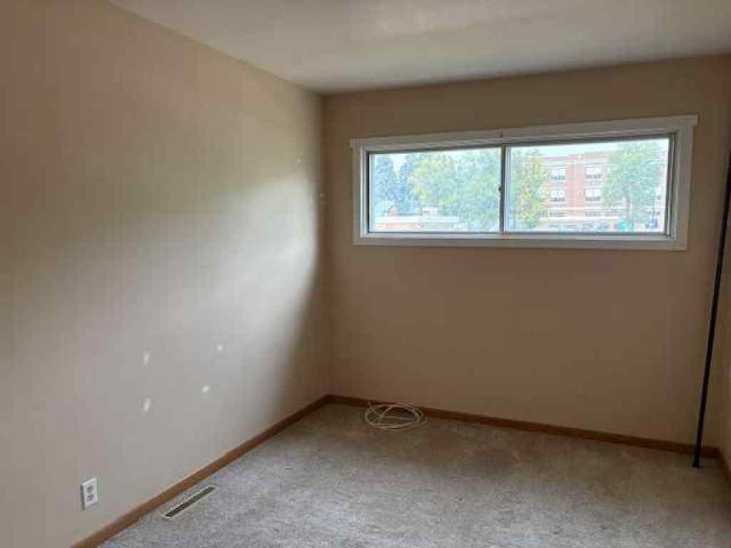 MLS® A2253072 - 1512 5 Avenue S in Victoria Park Lethbridge, Residential