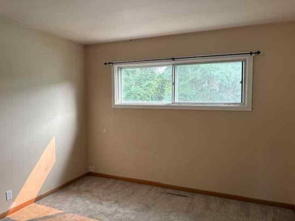 MLS® A2253072 - 1512 5 Avenue S in Victoria Park Lethbridge, Residential