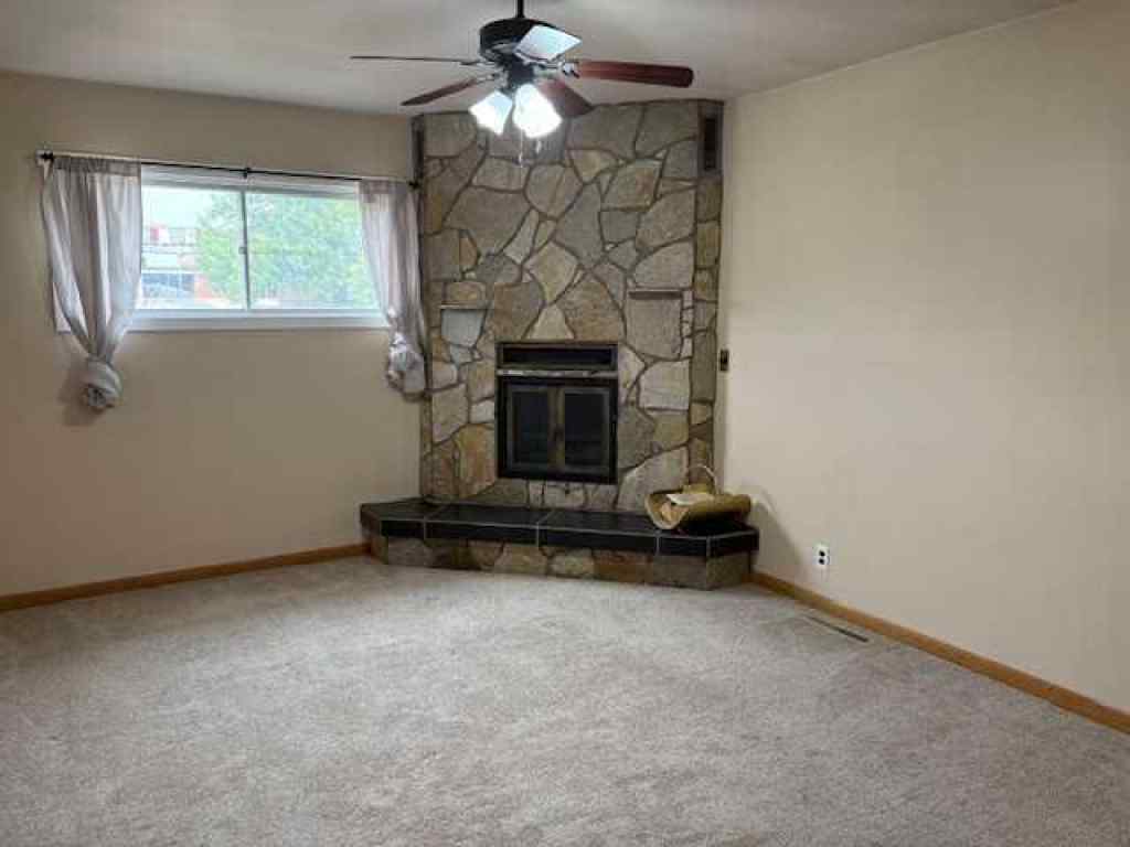 MLS® A2253072 - 1512 5 Avenue S in Victoria Park Lethbridge, Residential