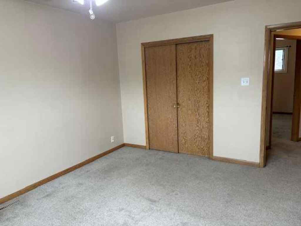 MLS® A2253072 - 1512 5 Avenue S in Victoria Park Lethbridge, Residential