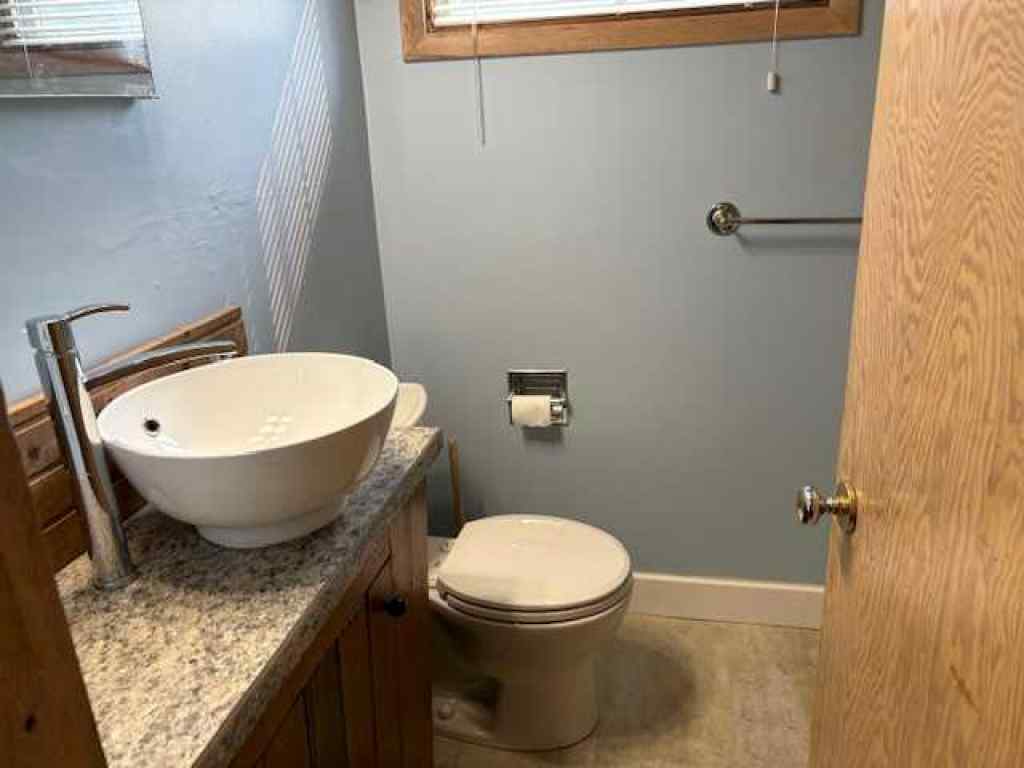 MLS® A2253072 - 1512 5 Avenue S in Victoria Park Lethbridge, Residential