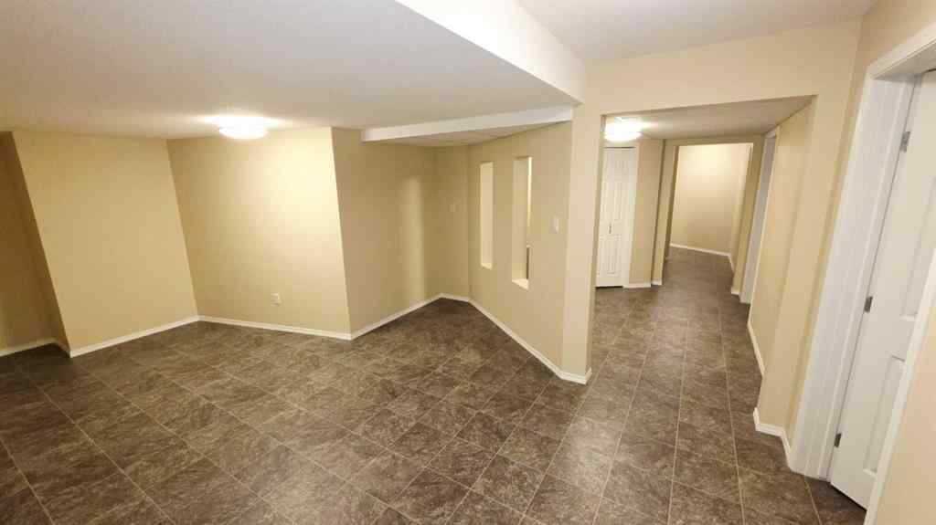 MLS® A2253074 - 10722 91 Street  in Lower West Peace Peace River, Residential