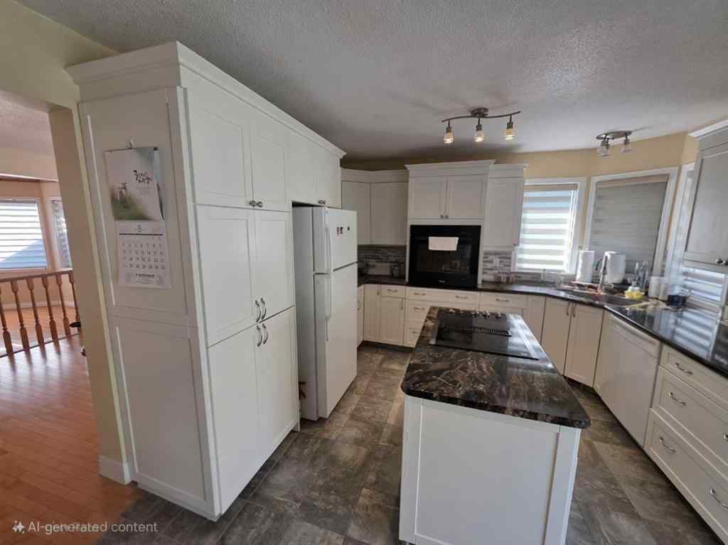 MLS® A2253074 - 10722 91 Street  in Lower West Peace Peace River, Residential