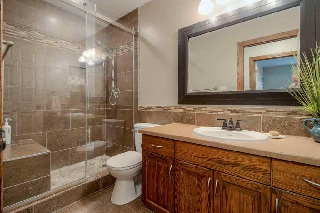 MLS® A2253078 - 360 Heritage Crescent W in Heritage Heights Lethbridge, Residential