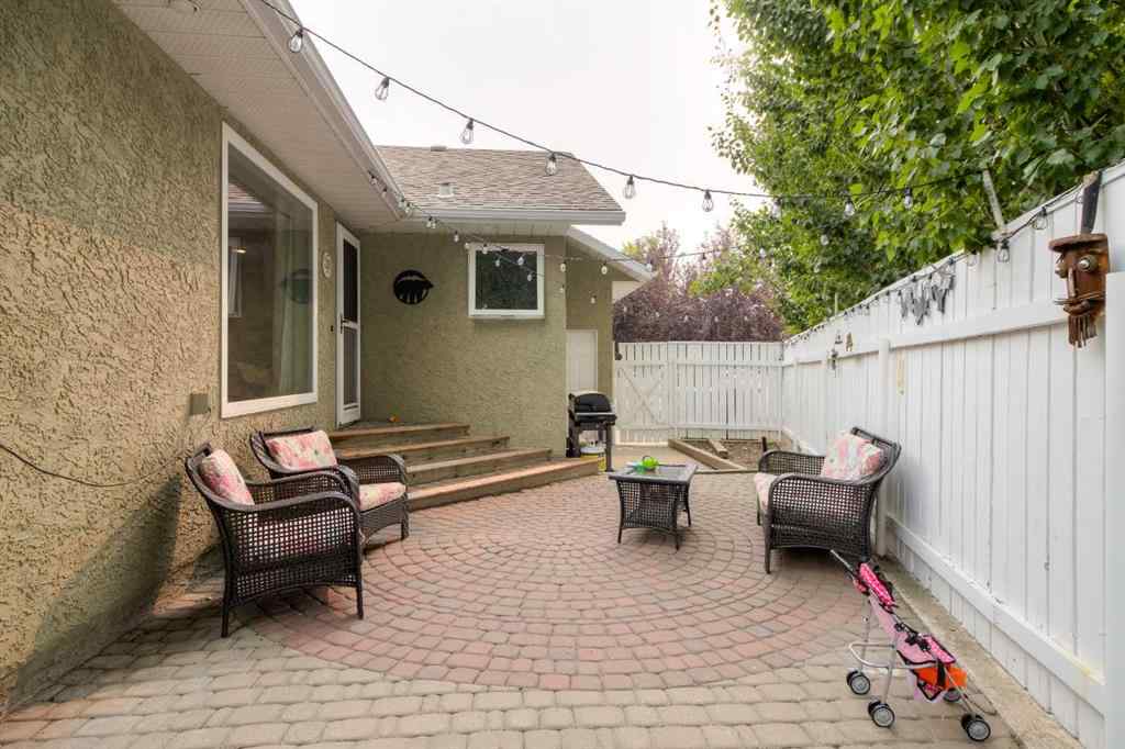 MLS® A2253078 - 360 Heritage Crescent W in Heritage Heights Lethbridge, Residential