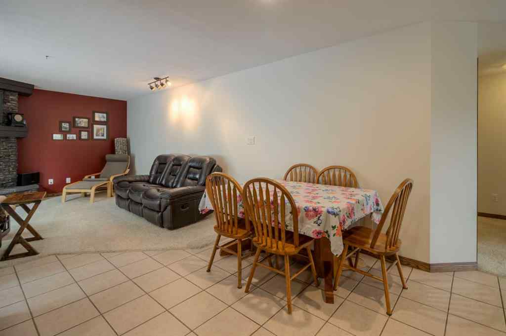MLS® A2253078 - 360 Heritage Crescent W in Heritage Heights Lethbridge, Residential