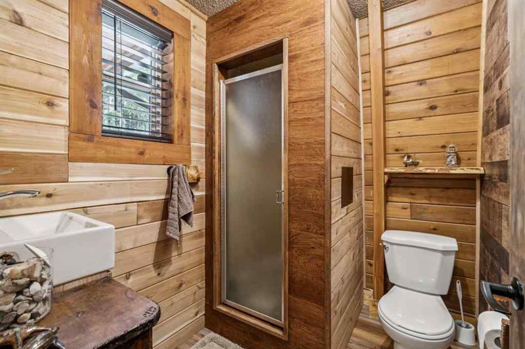 MLS® A2253079 - 52 Hawk Eye Road  in Hawk Eye Estates Rural Rocky View County, Residential
