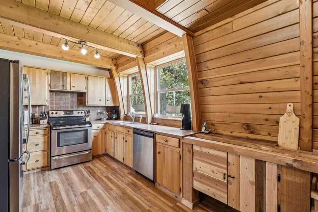 MLS® A2253079 - 52 Hawk Eye Road  in Hawk Eye Estates Rural Rocky View County, Residential