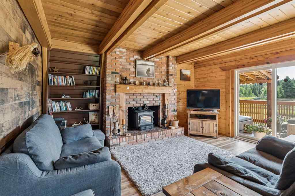 MLS® A2253079 - 52 Hawk Eye Road  in Hawk Eye Estates Rural Rocky View County, Residential