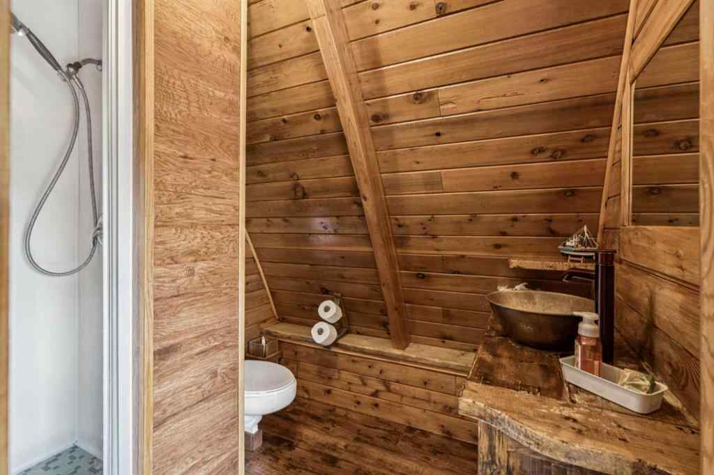 MLS® A2253079 - 52 Hawk Eye Road  in Hawk Eye Estates Rural Rocky View County, Residential