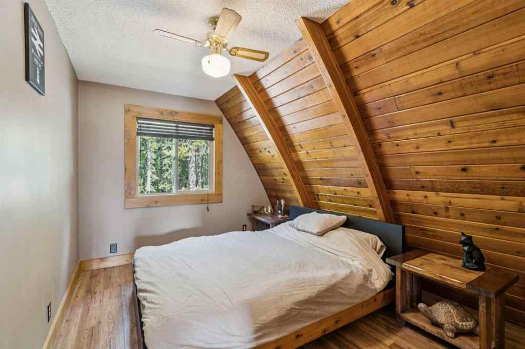 MLS® A2253079 - 52 Hawk Eye Road  in Hawk Eye Estates Rural Rocky View County, Residential
