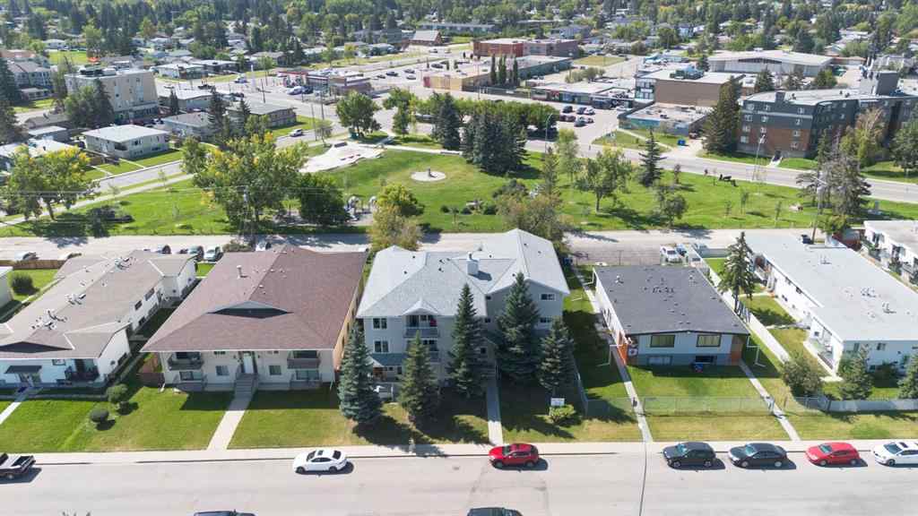 MLS® A2253082 - Unit #302 4327 75 Street NW in Bowness Calgary, Residential