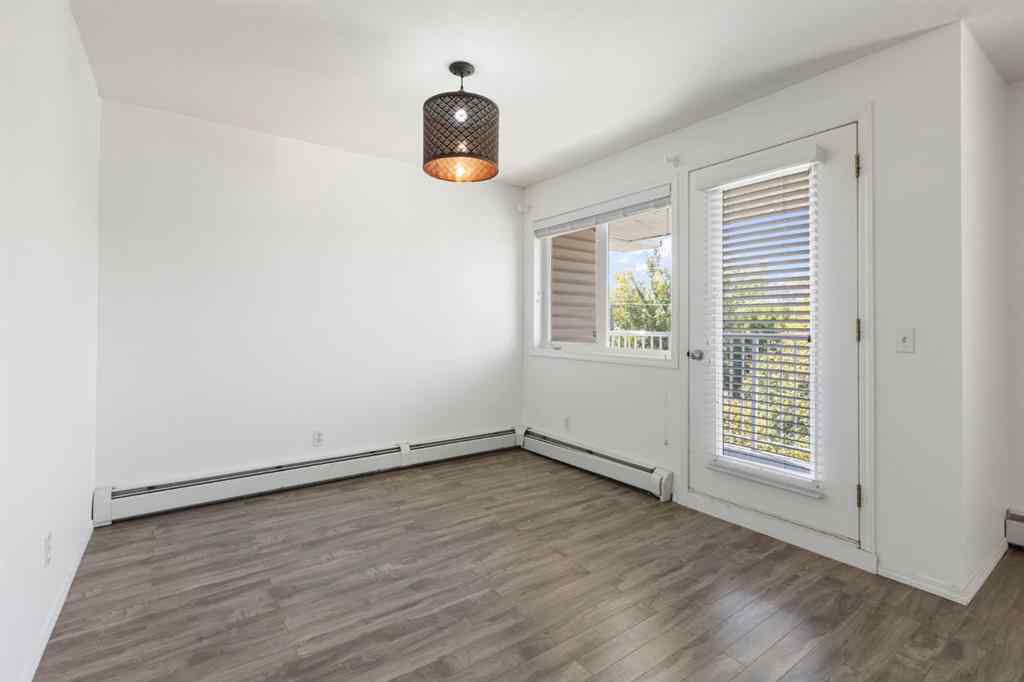 MLS® A2253082 - Unit #302 4327 75 Street NW in Bowness Calgary, Residential