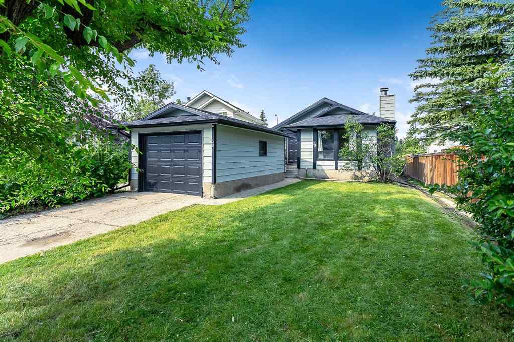 MLS® A2253091 - 39 Edgeburn Crescent NW in Edgemont Calgary, Residential