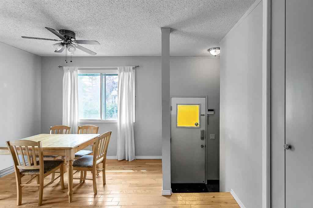 MLS® A2253091 - 39 Edgeburn Crescent NW in Edgemont Calgary, Residential