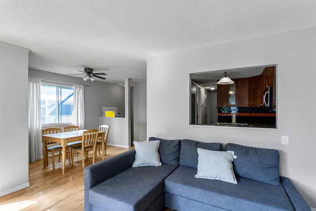MLS® A2253091 - 39 Edgeburn Crescent NW in Edgemont Calgary, Residential