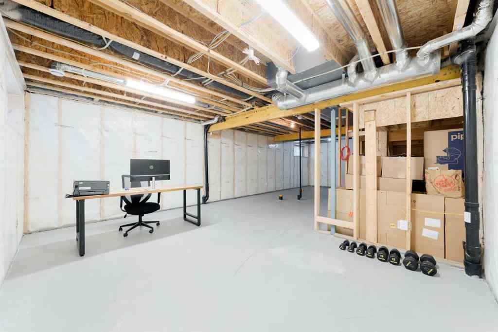 MLS® A2253096 - 76 Willow Street  in The Willows Cochrane, Residential