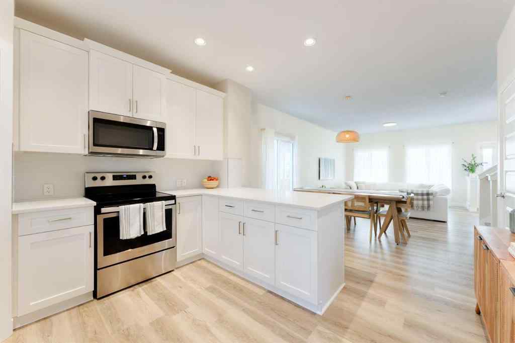 MLS® A2253096 - 76 Willow Street  in The Willows Cochrane, Residential