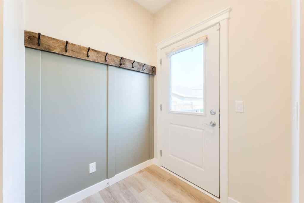 MLS® A2253096 - 76 Willow Street  in The Willows Cochrane, Residential