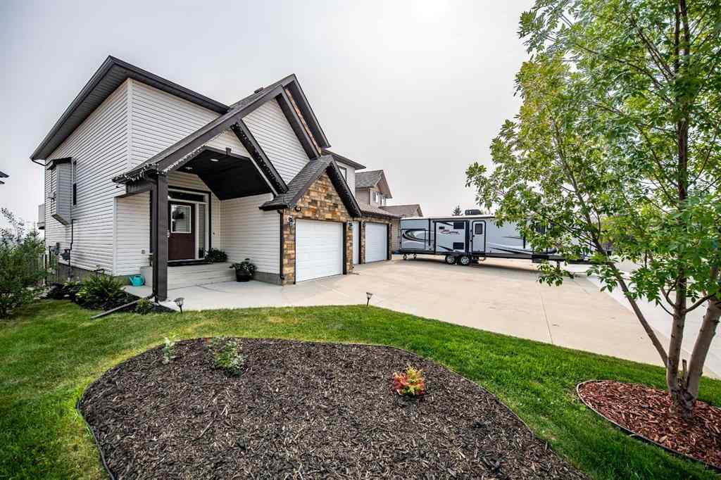 MLS® A2253100 - 41 Pinnacle Lake Drive  in Pinnacle Ridge Grande Prairie, Residential