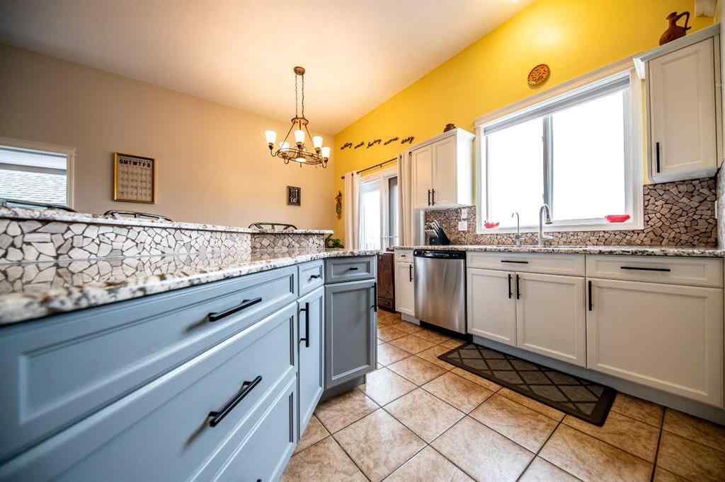 MLS® A2253100 - 41 Pinnacle Lake Drive  in Pinnacle Ridge Grande Prairie, Residential