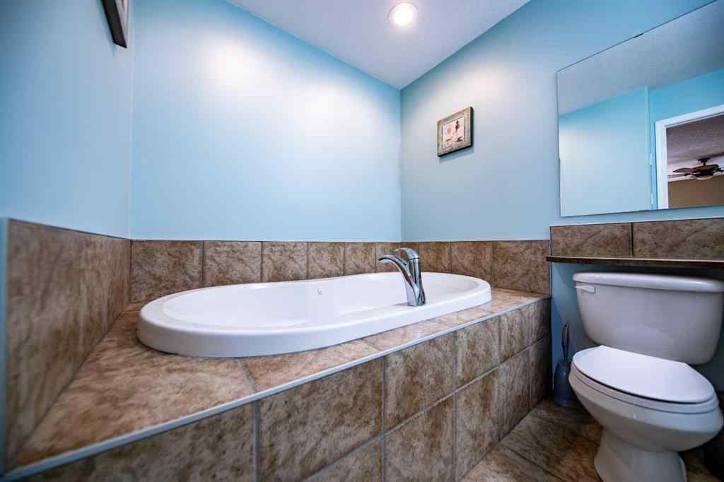 MLS® A2253100 - 41 Pinnacle Lake Drive  in Pinnacle Ridge Grande Prairie, Residential