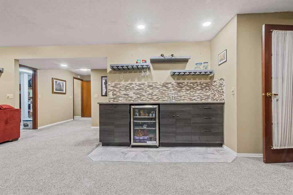 MLS® A2253106 - 335 Ranch Estates Place NW in Ranchlands Calgary, Residential