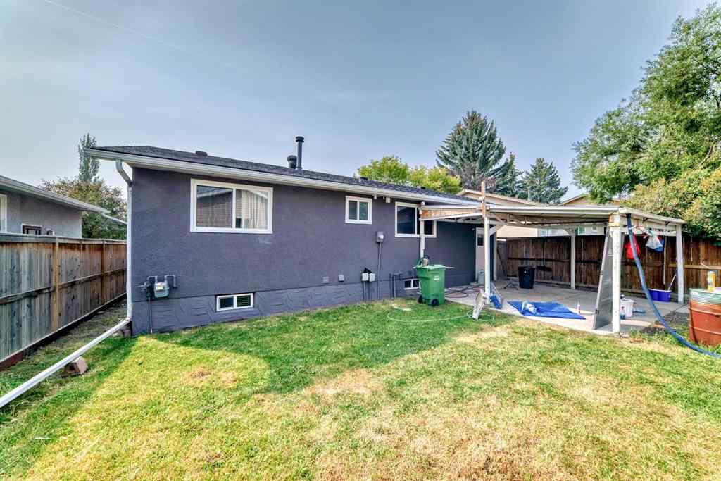 MLS® A2253107 - 176 Pinecliff Way NE in Pineridge Calgary, Residential