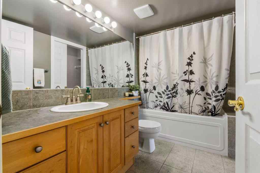 MLS® A2253110 - Unit #207 630 10 Street NW in Sunnyside Calgary, Residential