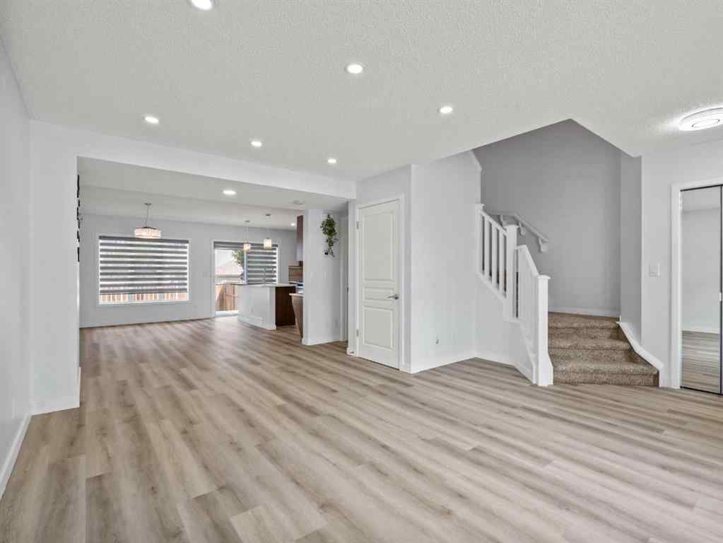 MLS® A2253111 - 1322 New Brighton Park SE in New Brighton Calgary, Residential