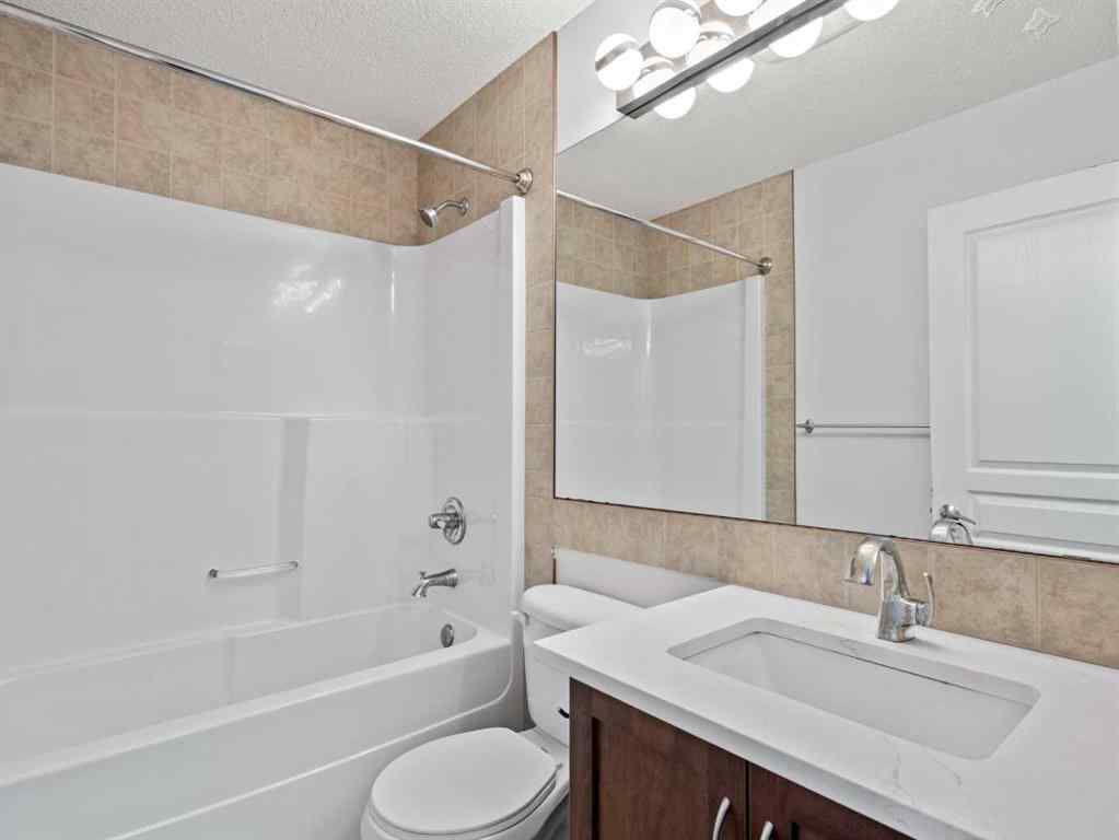 MLS® A2253111 - 1322 New Brighton Park SE in New Brighton Calgary, Residential