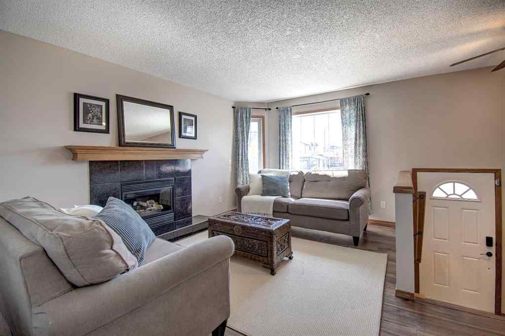 MLS® A2253114 - 8 Canoe Circle SW in Canals Airdrie, Residential