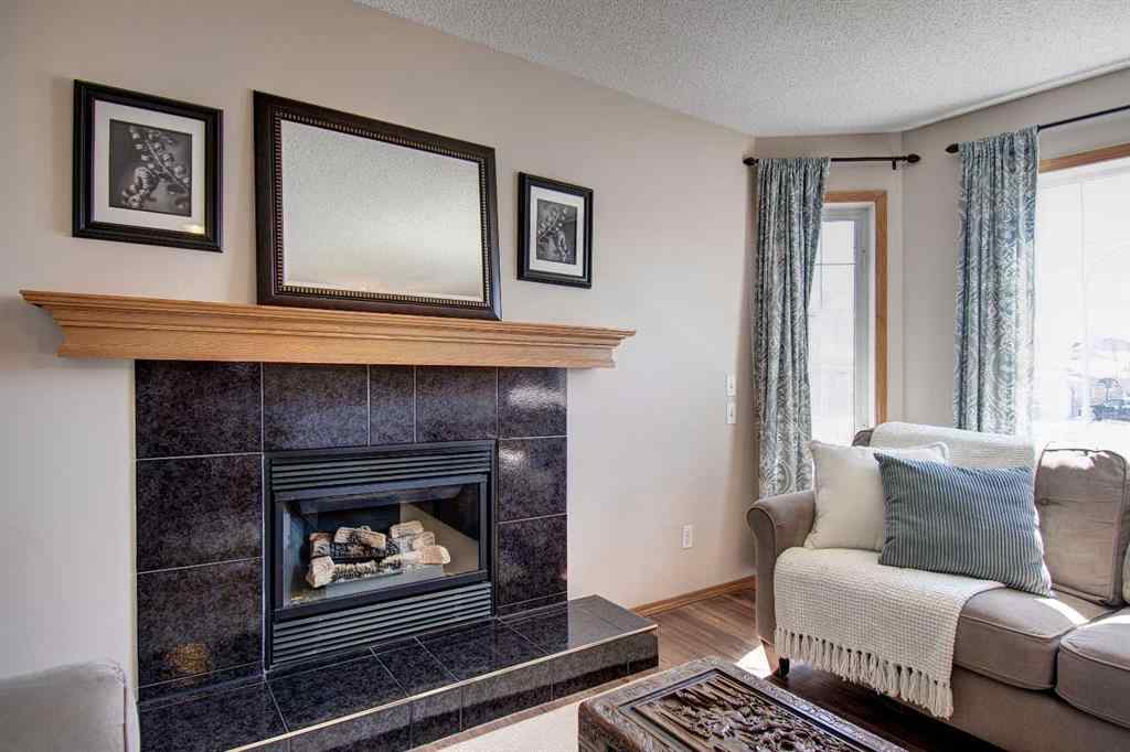 MLS® A2253114 - 8 Canoe Circle SW in Canals Airdrie, Residential