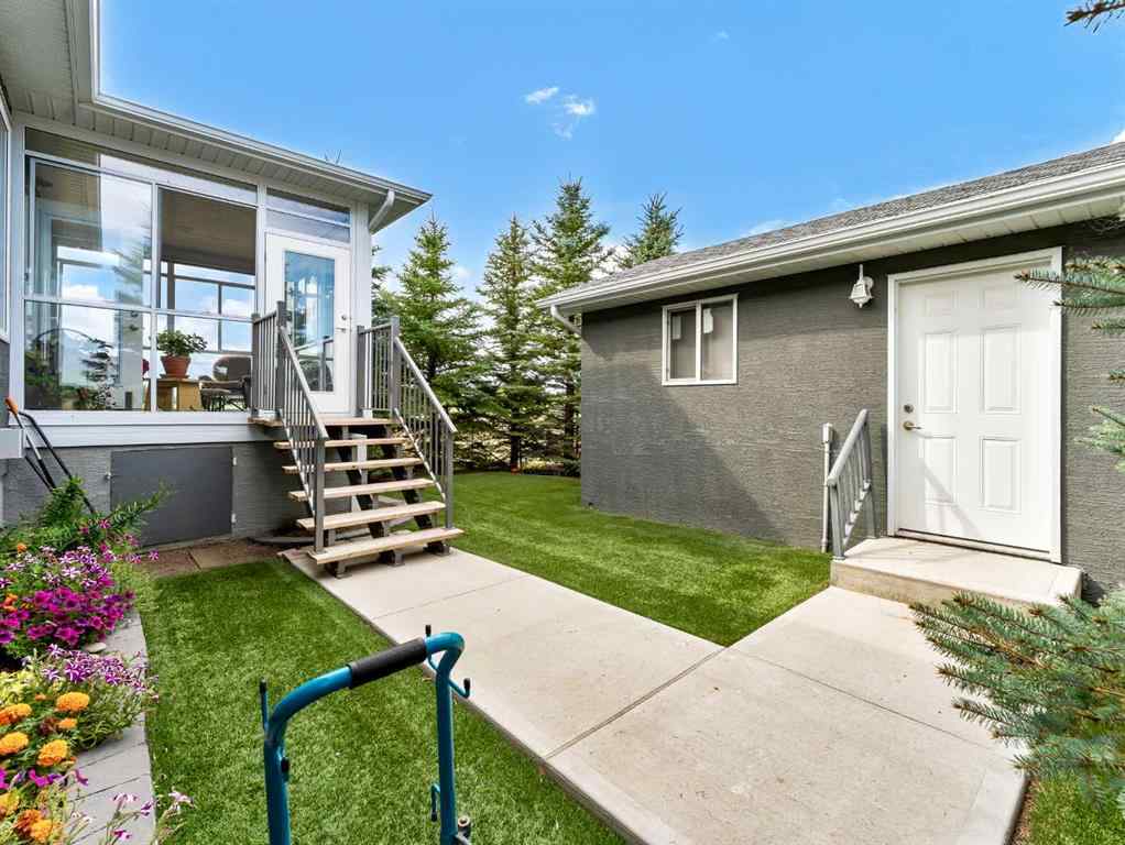 MLS® A2253117 - 1010 Memorial Drive SE in NONE Redcliff, Residential