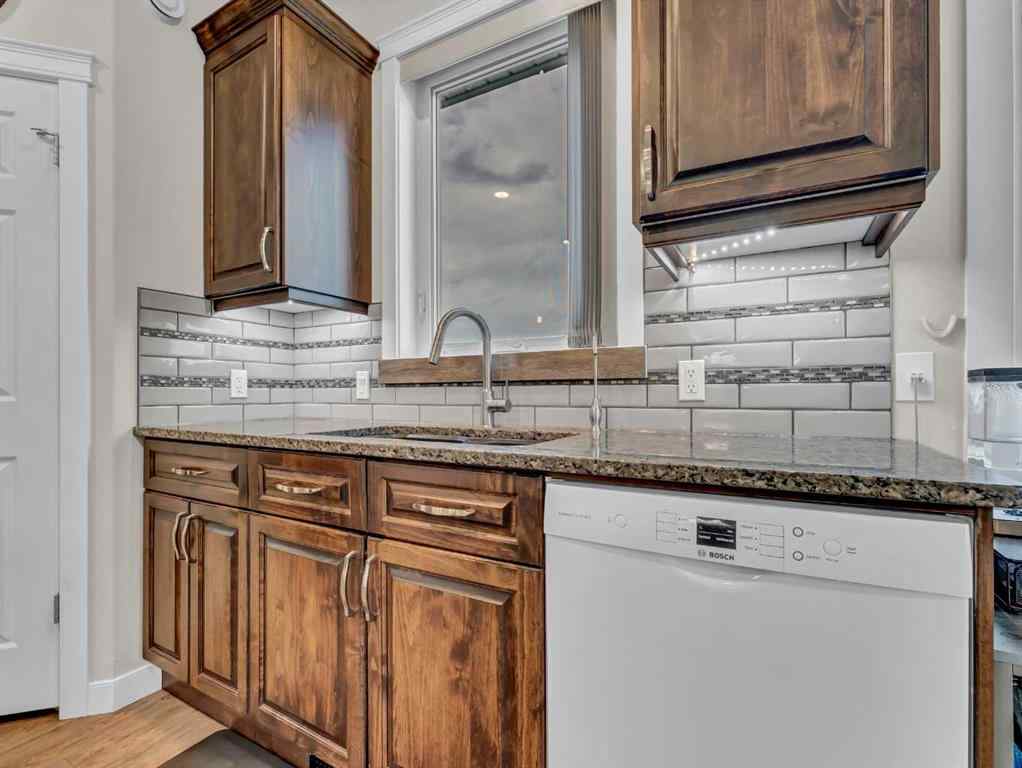 MLS® A2253117 - 1010 Memorial Drive SE in NONE Redcliff, Residential