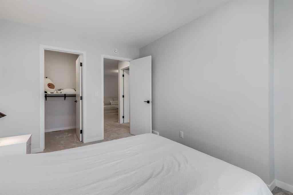 MLS® A2253136 - 10 West Grove Common SW in West Springs Calgary, Residential