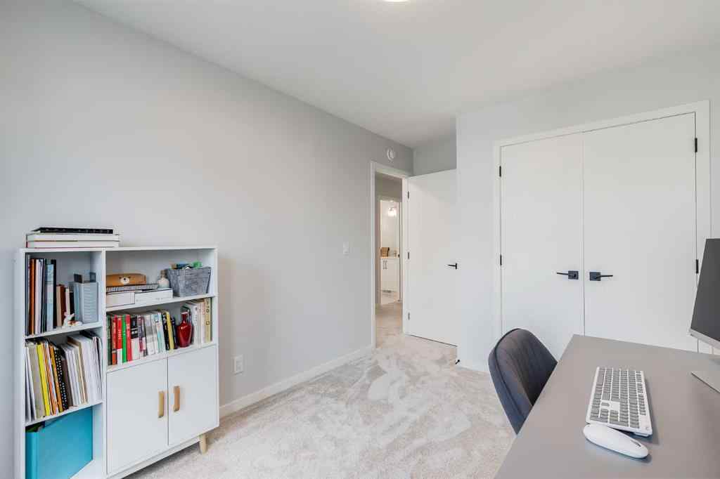 MLS® A2253136 - 10 West Grove Common SW in West Springs Calgary, Residential