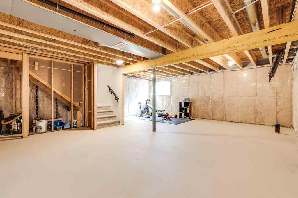 MLS® A2253136 - 10 West Grove Common SW in West Springs Calgary, Residential