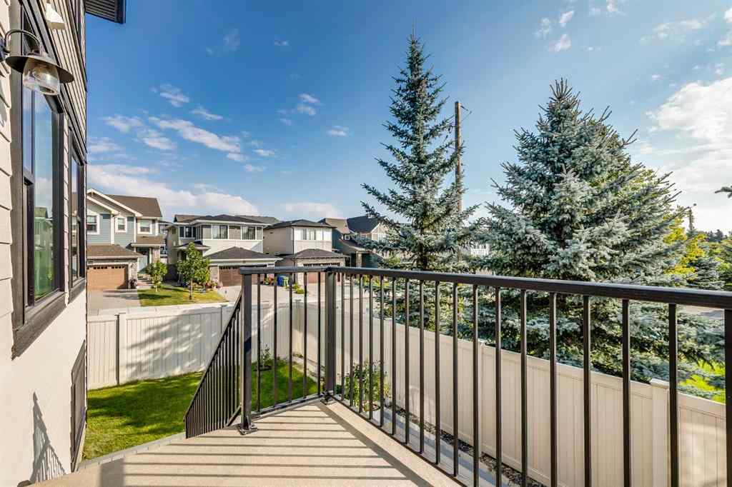 MLS® A2253136 - 10 West Grove Common SW in West Springs Calgary, Residential