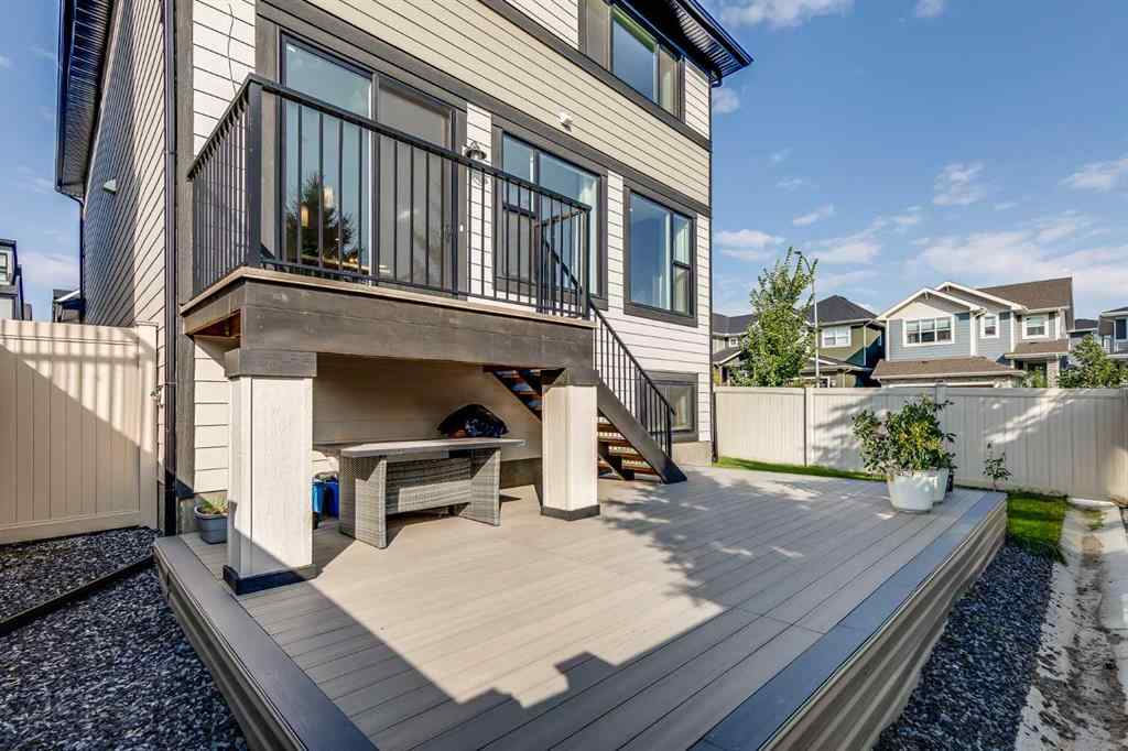MLS® A2253136 - 10 West Grove Common SW in West Springs Calgary, Residential