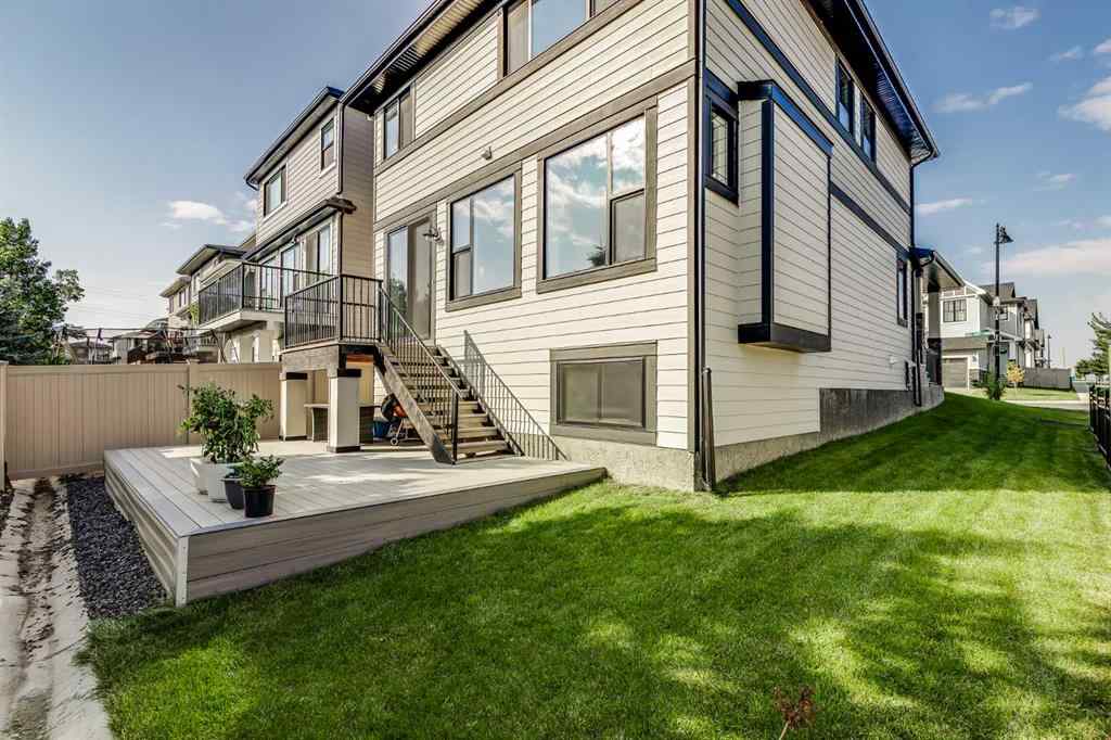 MLS® A2253136 - 10 West Grove Common SW in West Springs Calgary, Residential